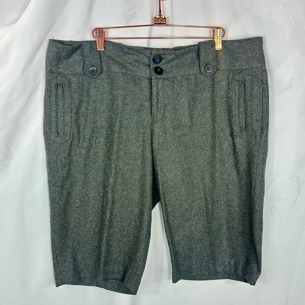 Vintage Mossimo grey wool blend bermuda shorts size 16